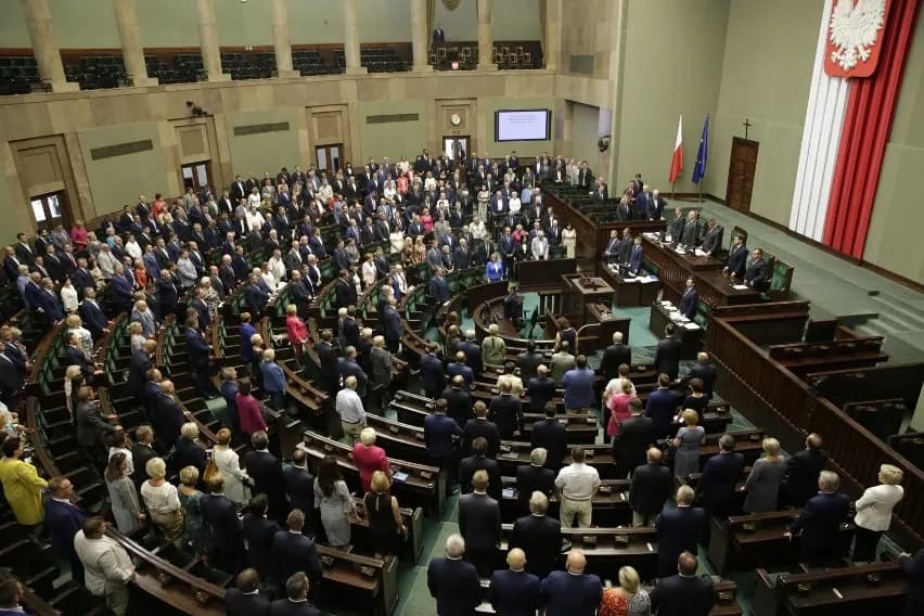 Sejm i senat ile osób? Zaskakująca liczba członków parlamentu