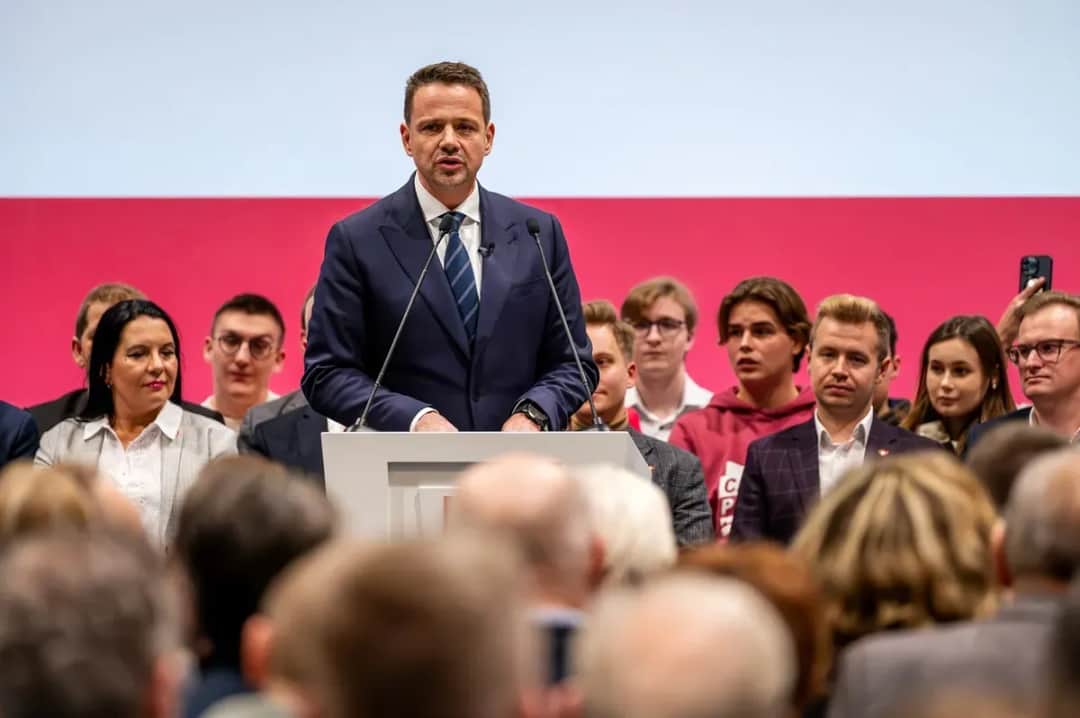 Czy Rafał Trzaskowski jest żonaty? Oto zaskakujące szczegóły jego życia