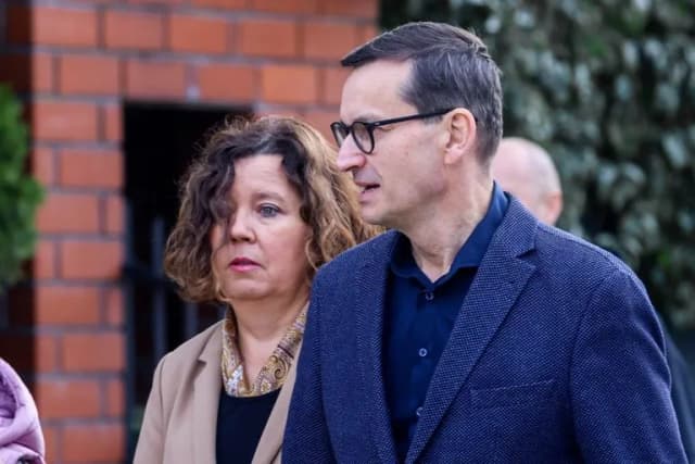 Kim jest żoną premiera Mateusza Morawieckiego? Zaskakujące fakty o Iwonie