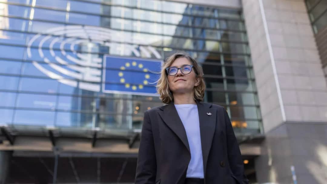 Biejat ile ma lat? Odkryj wiek Magdaleny Biejat i więcej!