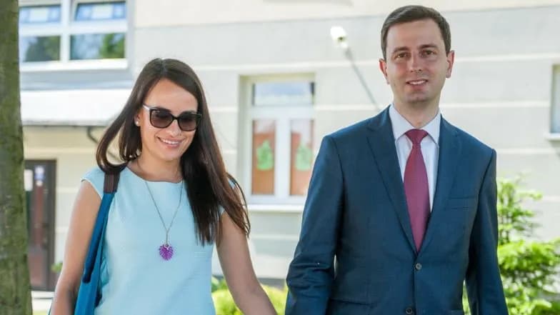 Czy Kosiniak-Kamysz miał ślub kościelny z pierwszą żoną Agnieszką?